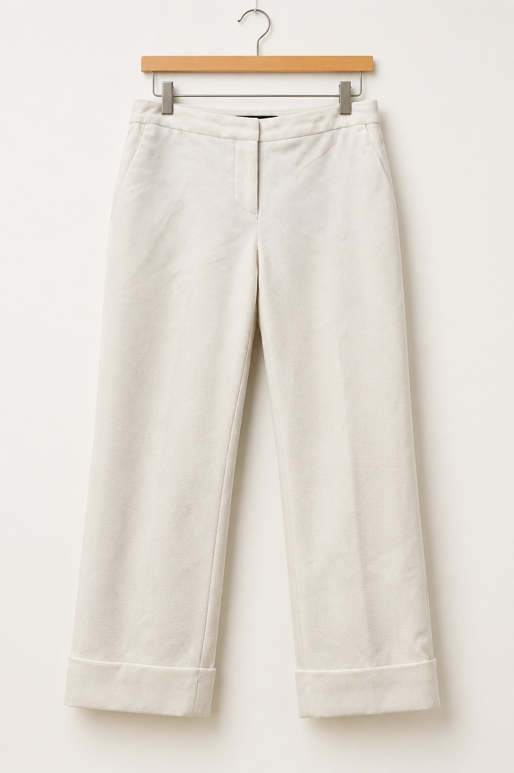 Ann Taylor Ivory Textured Cuffed Pants Size 2